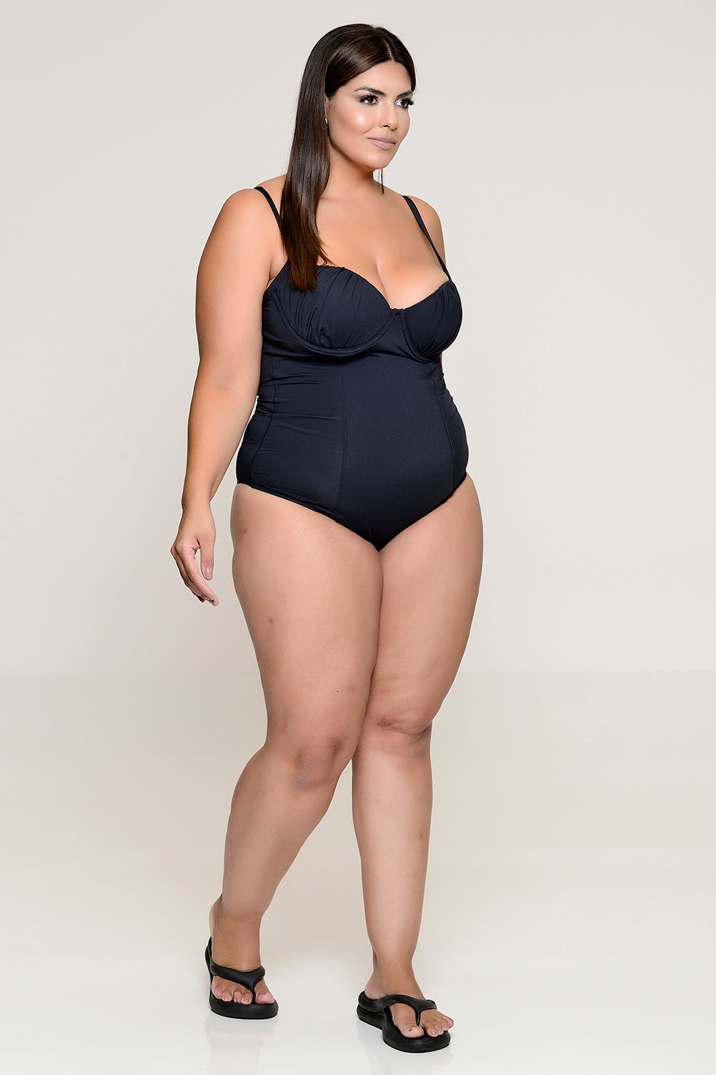 Maiô Plus Size Zero Barriga Com Bojo Preto