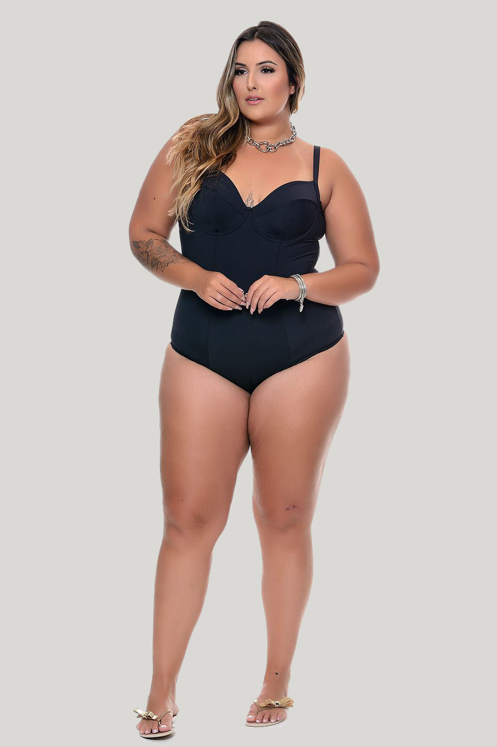 Maiô Plus Size Zero Barriga Preto